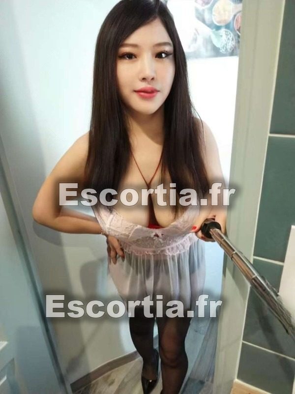 Alice169 escort Dijon