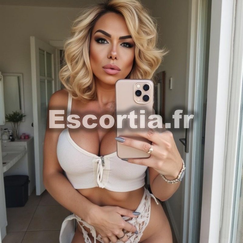 FRAGOLINA  PREMIER FOIS ICI photo 3