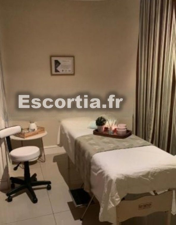 Belle portuguese escort Ajaccio
