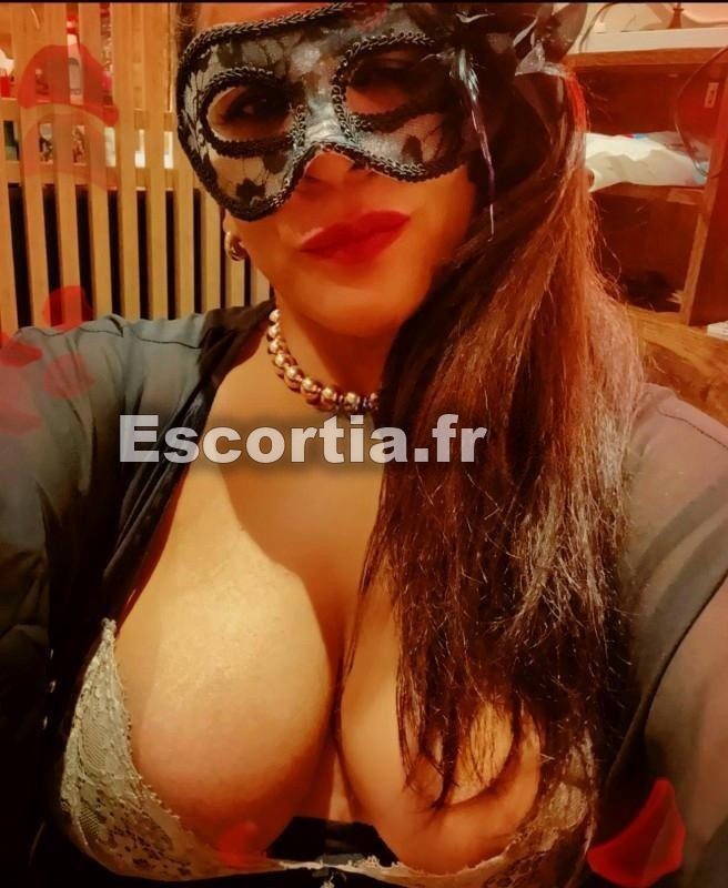 Sabrina Vrai photo escort Vichy