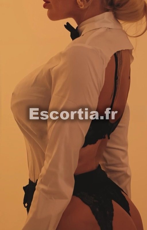 Melissa128 escort Paris