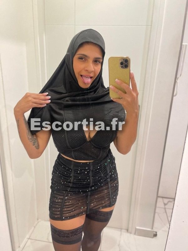 SAMIRA KHALIFA photo 5