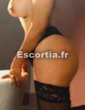 TANTRA MASSAGE Ambre escort Vichy