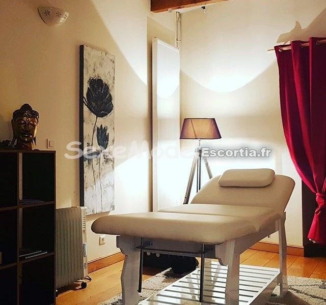 Vrai massage tantric photo 2