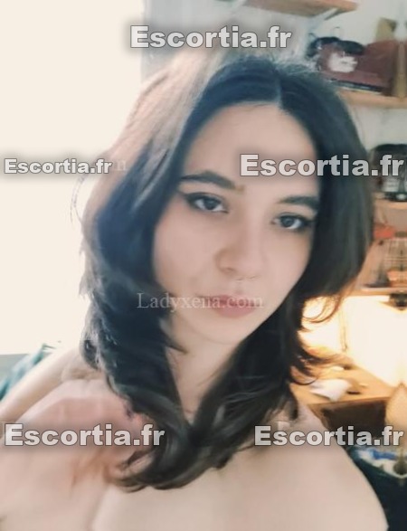 Ana 666 escort Paris 11eme