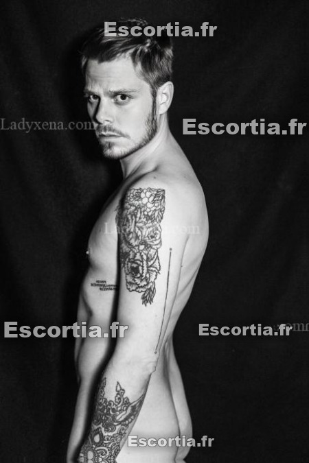 Beckyetnicolas photo 3