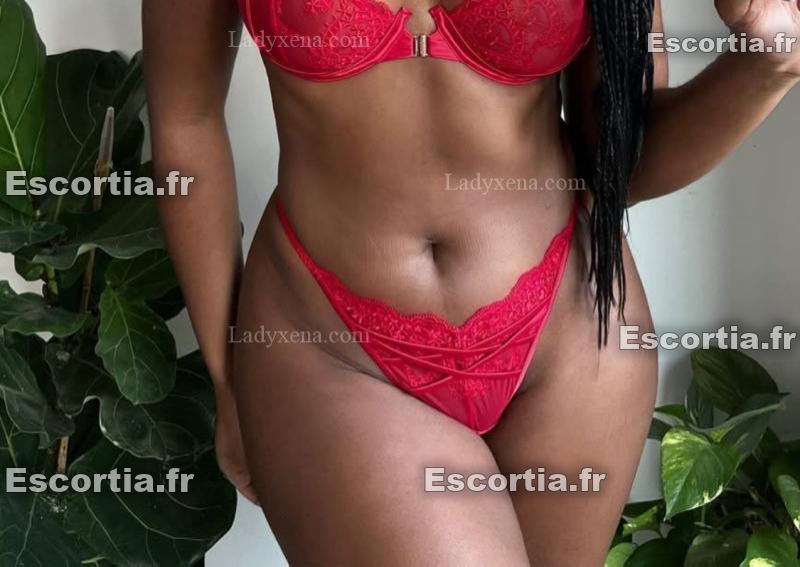 Carolablack photo 2