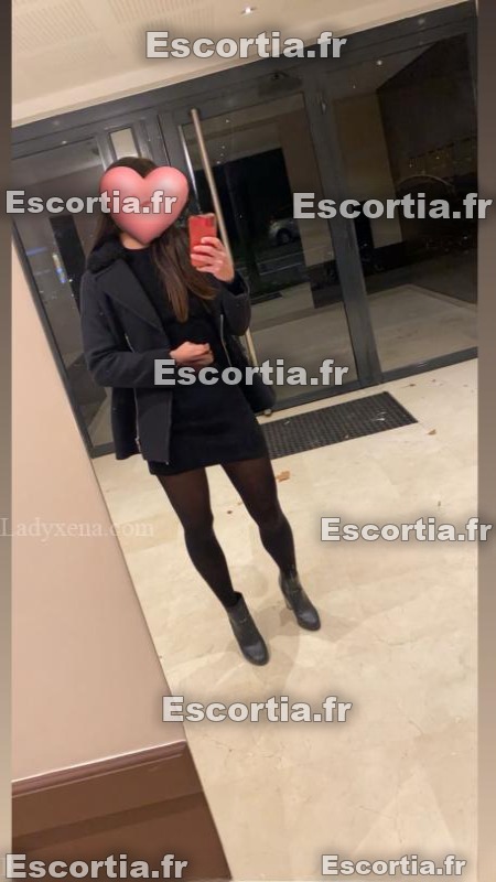 Charlotte Gfe photo 4