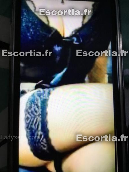 Everly photo 3