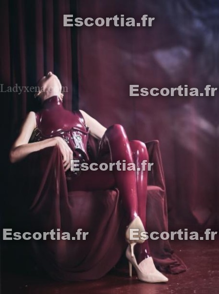Goddesspectacle photo 2