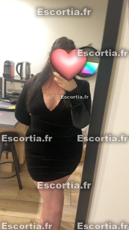 Lea Showcam escort Troyes
