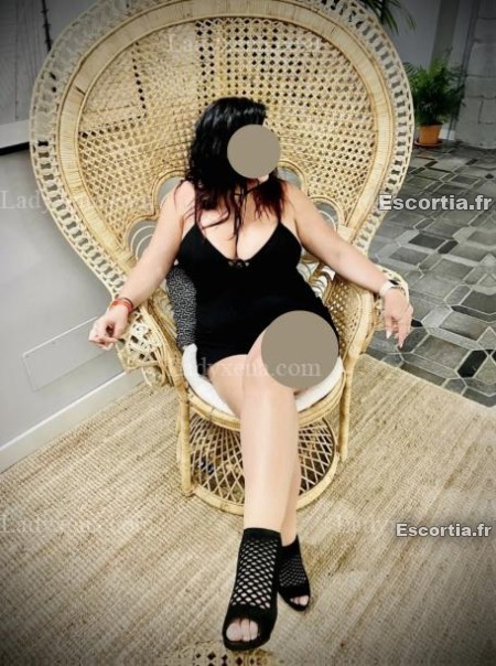 Lolafrancaise34 escort Montpellier