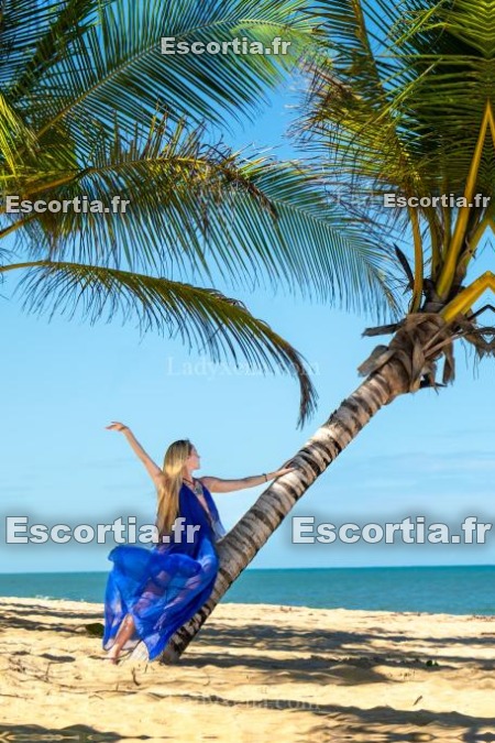 Lucyelite photo 3