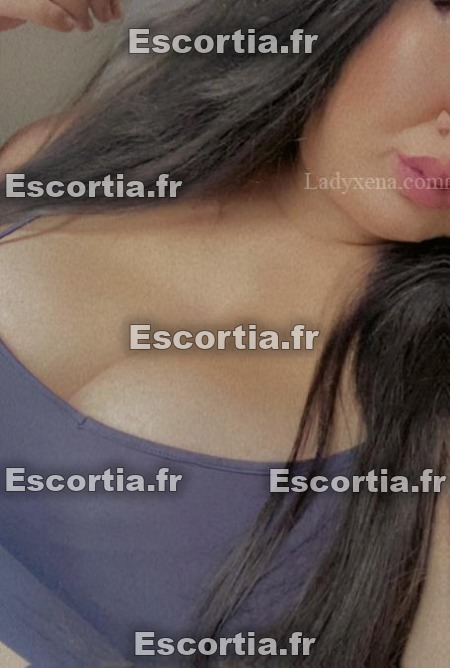 Lynaa escort Troyes