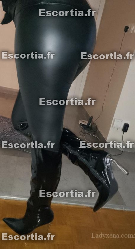 Maitressenayira escort Paris 16eme