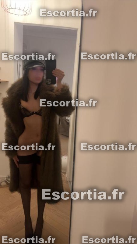 Milla Luxure photo 4