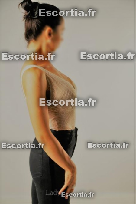 Noemies escort Paris 14eme