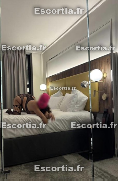 Sheeraazade escort Paris 17eme