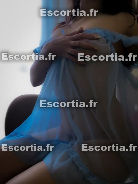 Sophiac escort Paris 16eme
